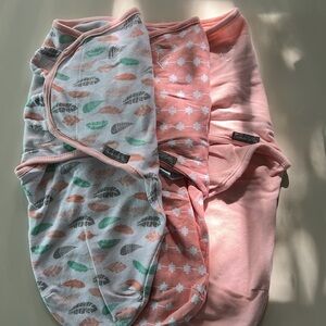 🪿3 Bundle of swaddle Me Swaddles